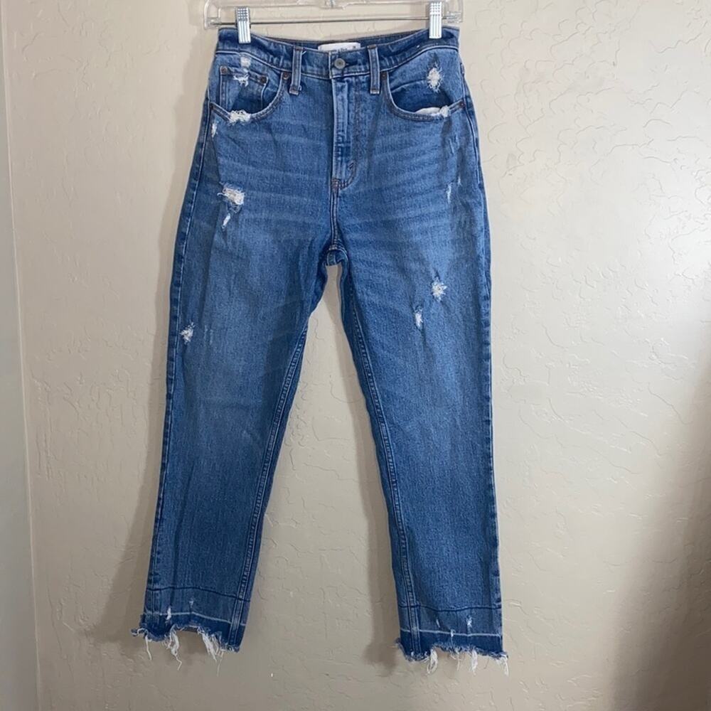 Abercrombie high rise mom jean